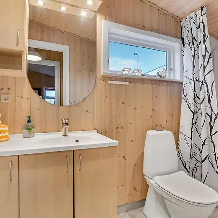 2 Bedroom Beautiful In Otterup